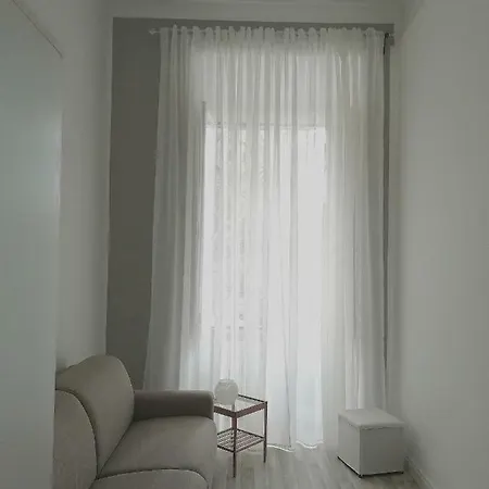 Sant'elmo House * Naples